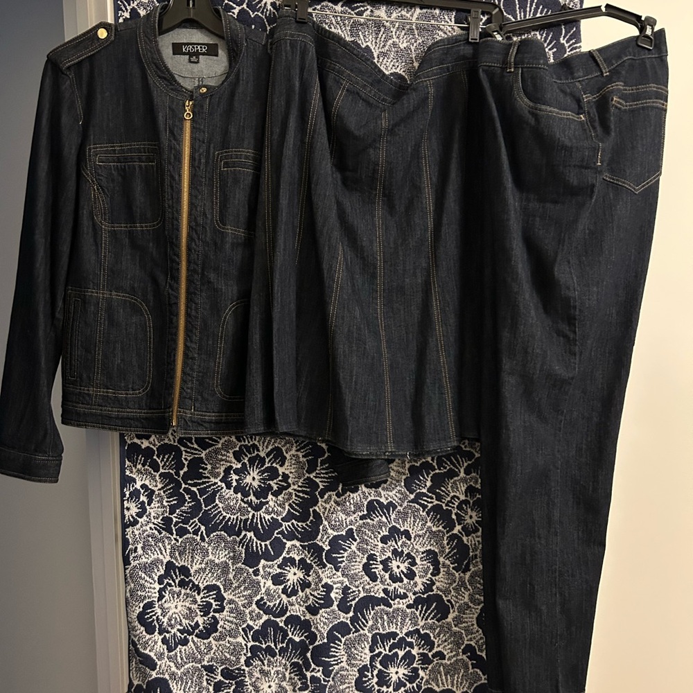 KASPER (NEW) Luxury 3-Piece Denim Outfit - Picture 9 of 9